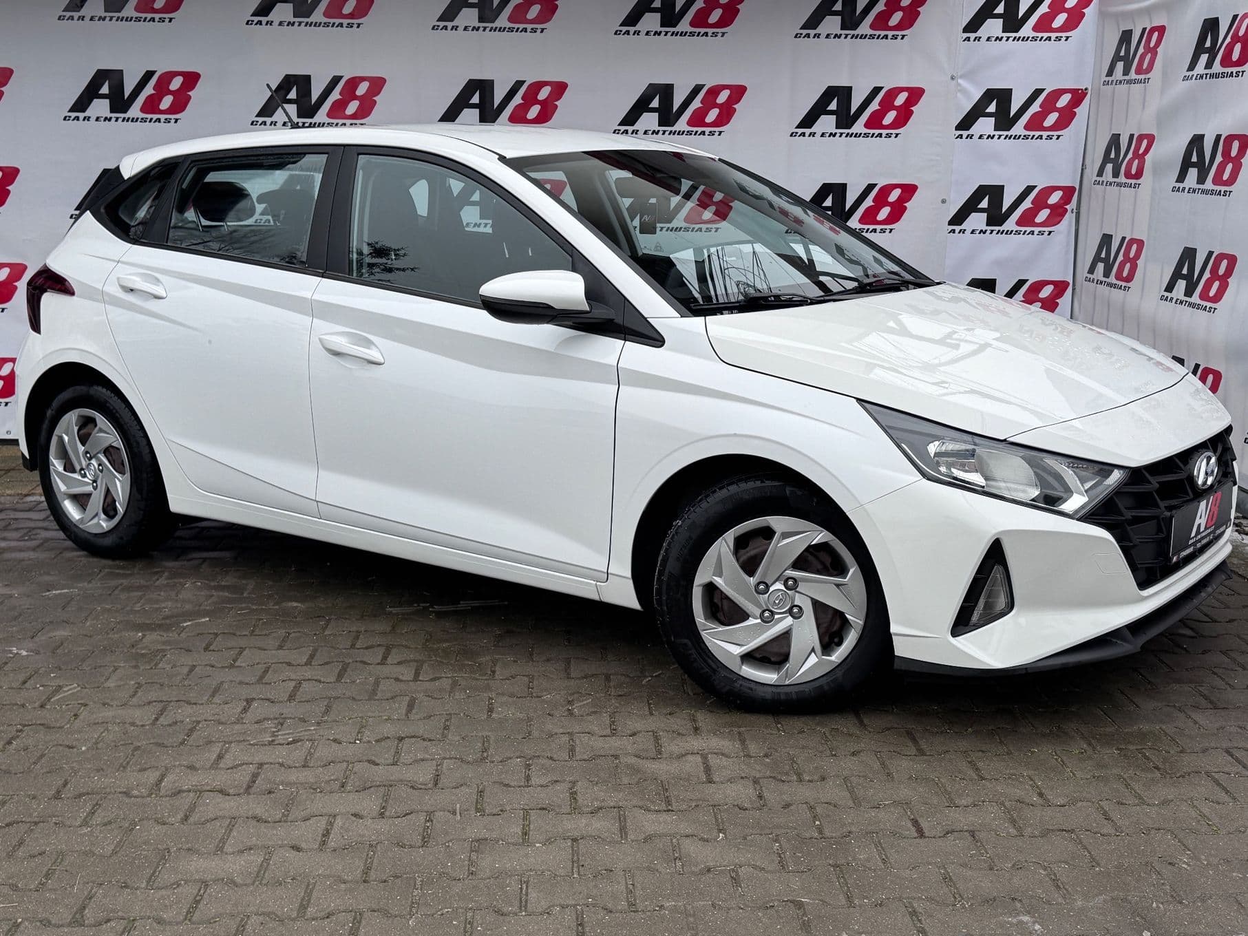 Hyundai i20 ver-1-2-l-84cp-5dr-clasic